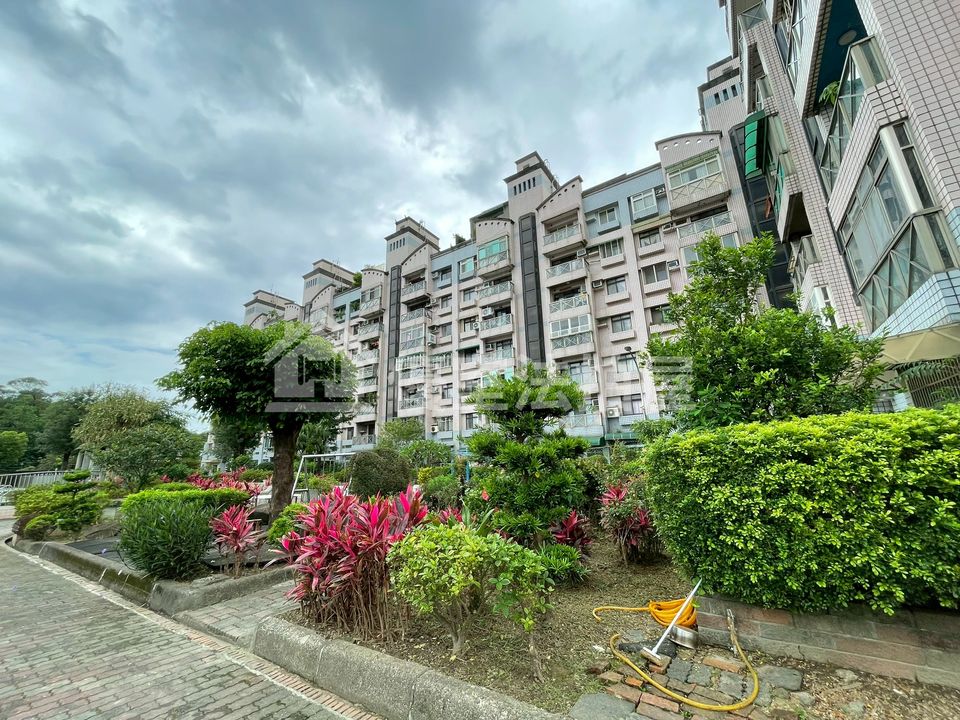 Uhomes