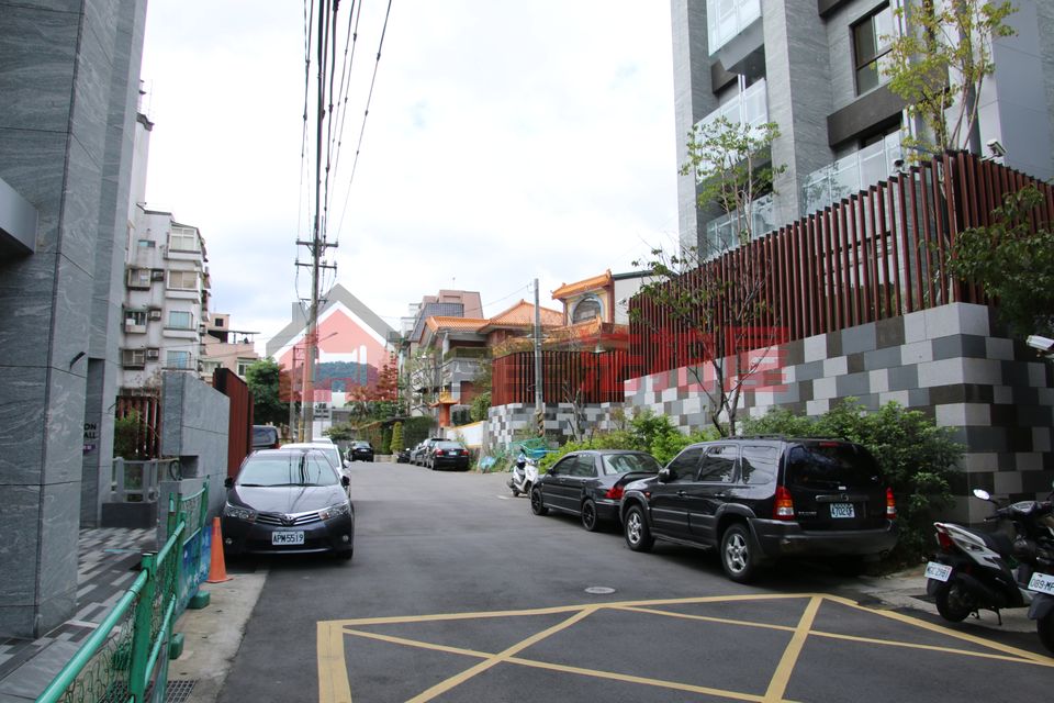 Uhomes