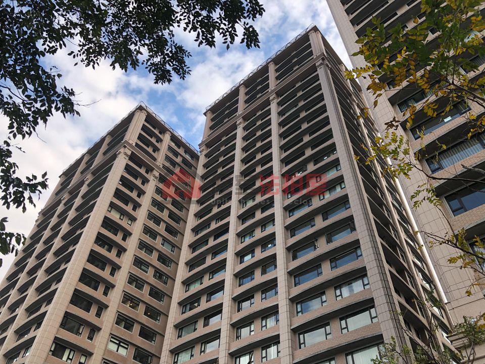 Uhomes