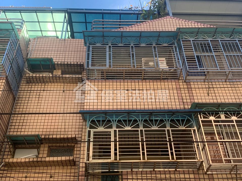 Uhomes