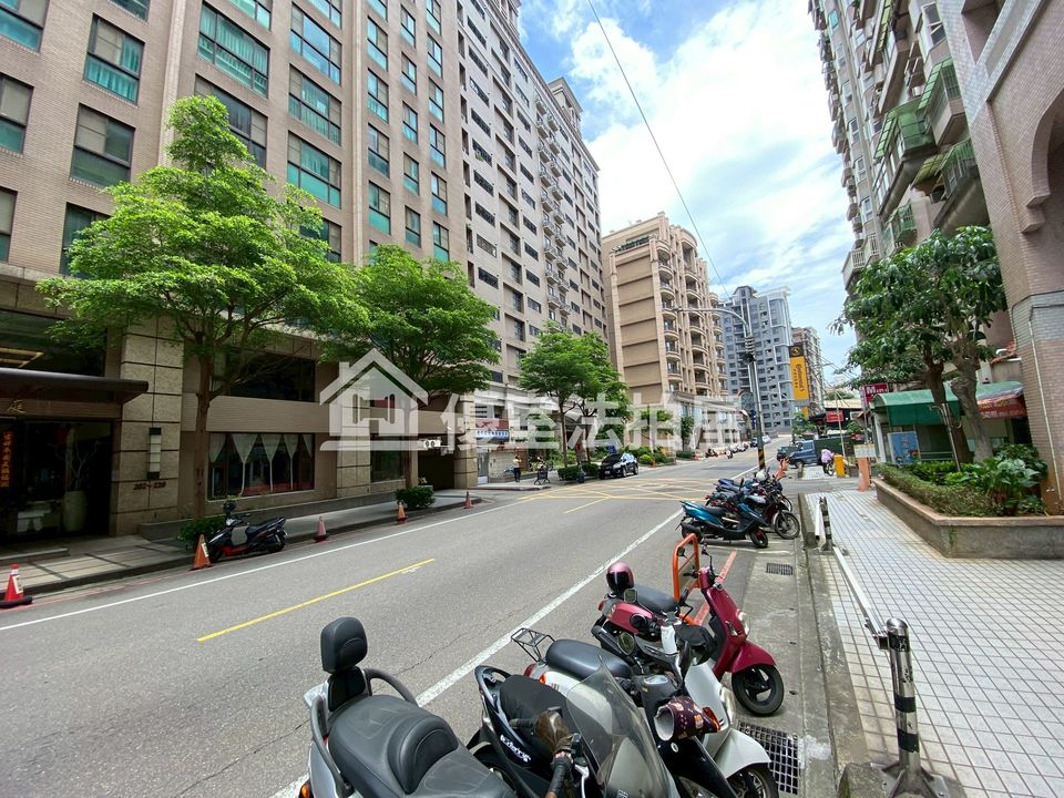 Uhomes