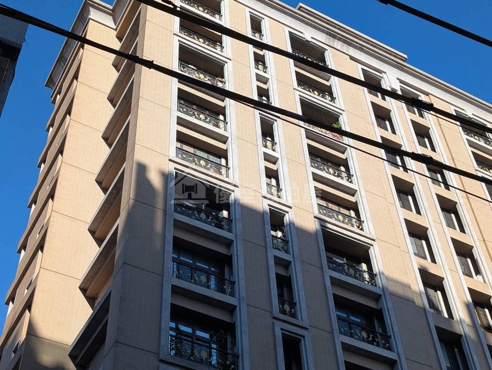 Uhomes
