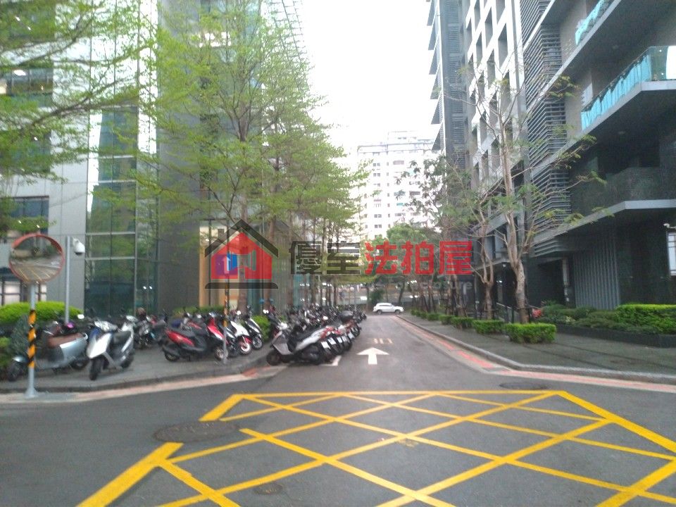 Uhomes