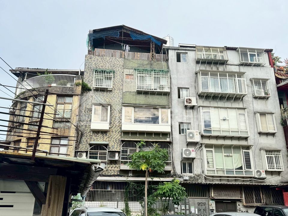 Uhomes