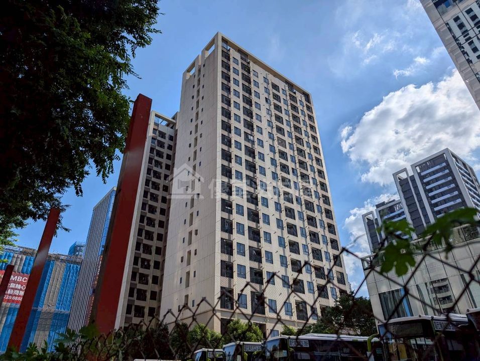 Uhomes