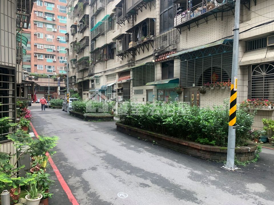 Uhomes