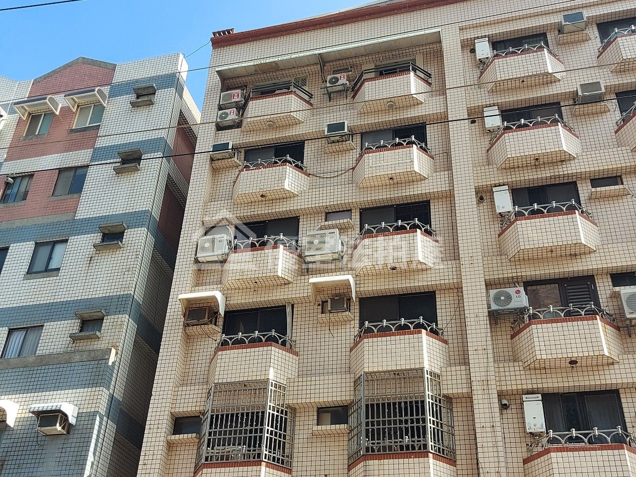 Uhomes