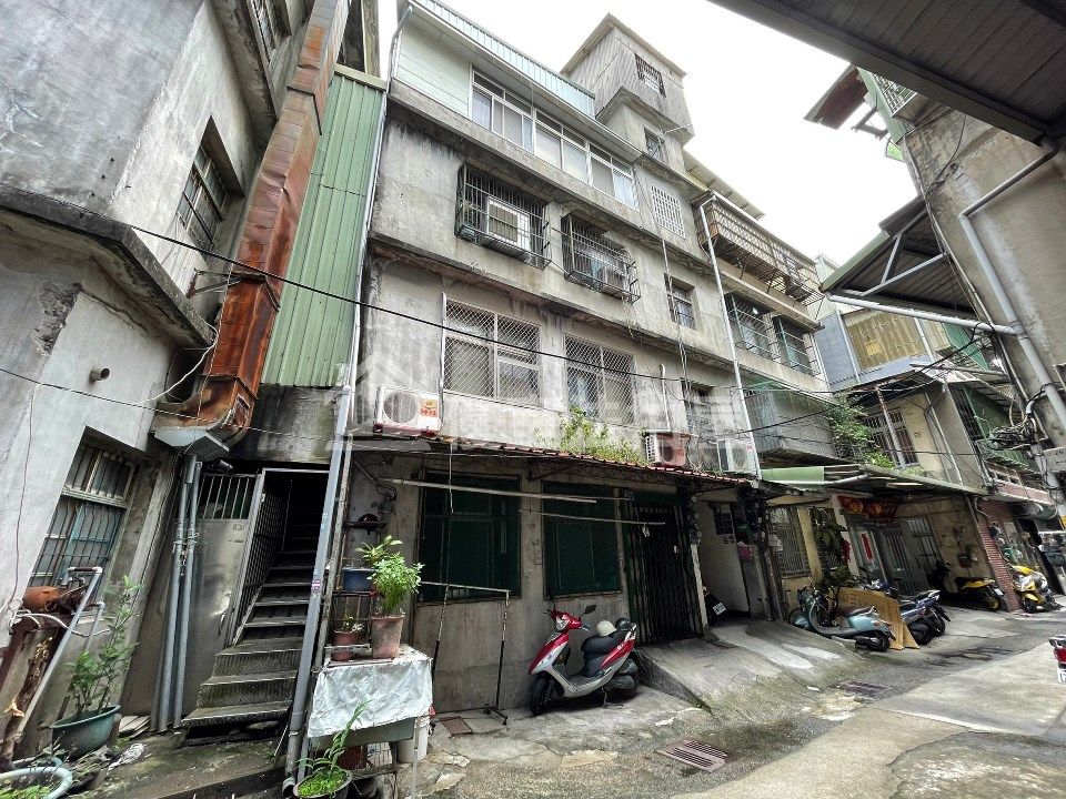 Uhomes