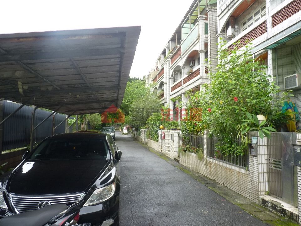 Uhomes
