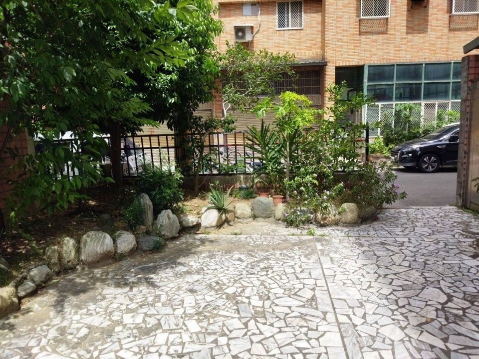 Uhomes