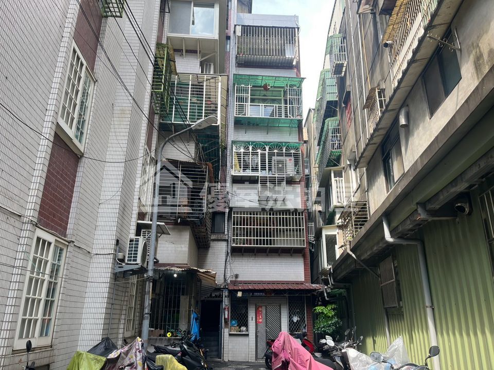 Uhomes