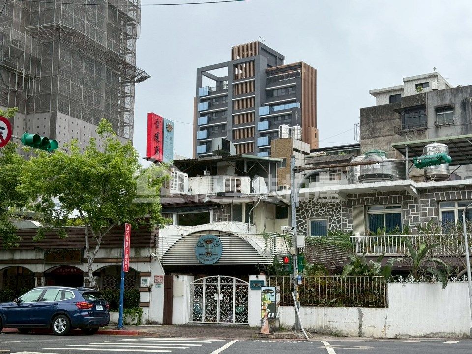 Uhomes