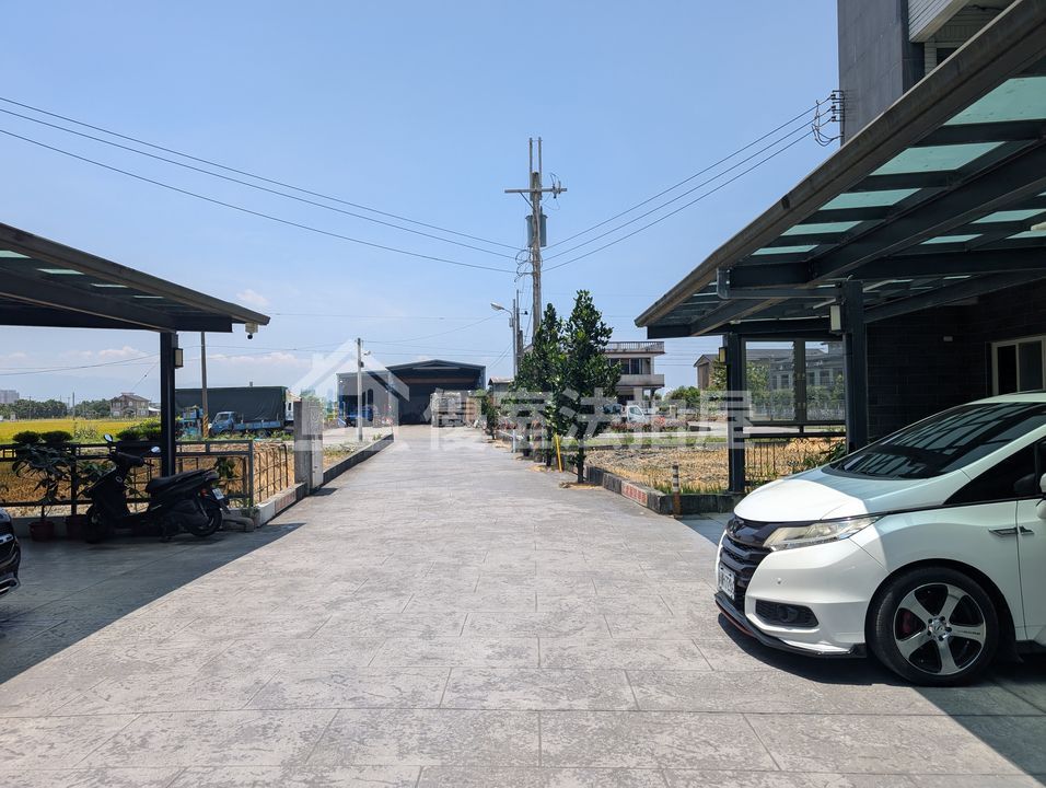 Uhomes