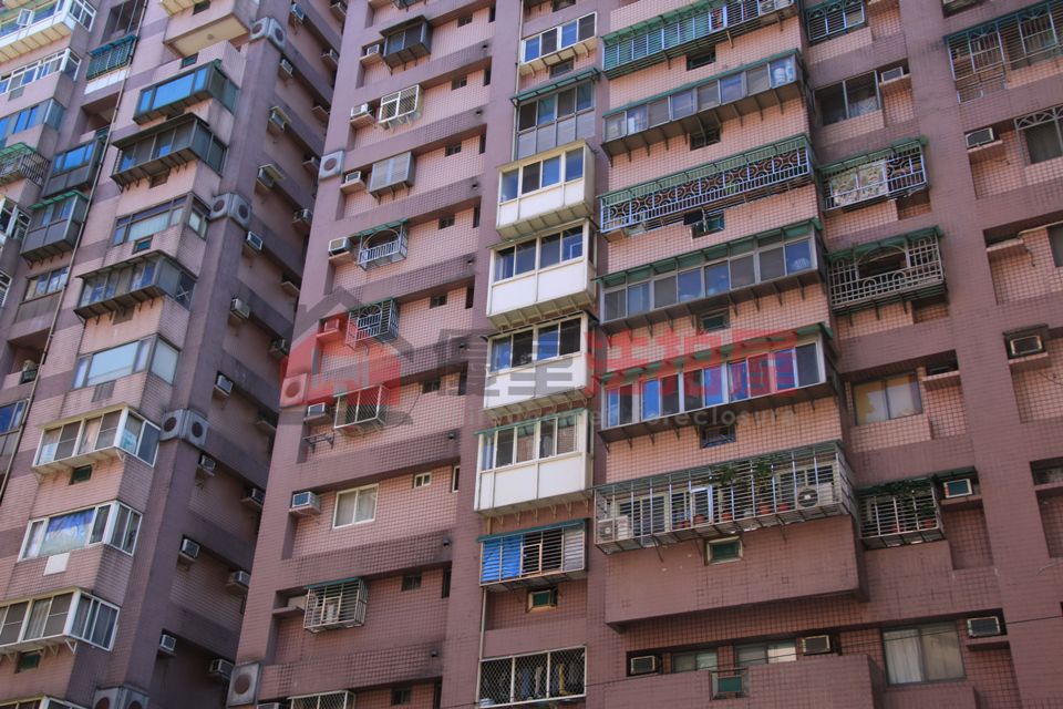 Uhomes