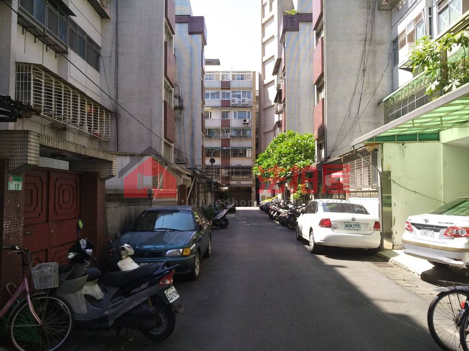 Uhomes