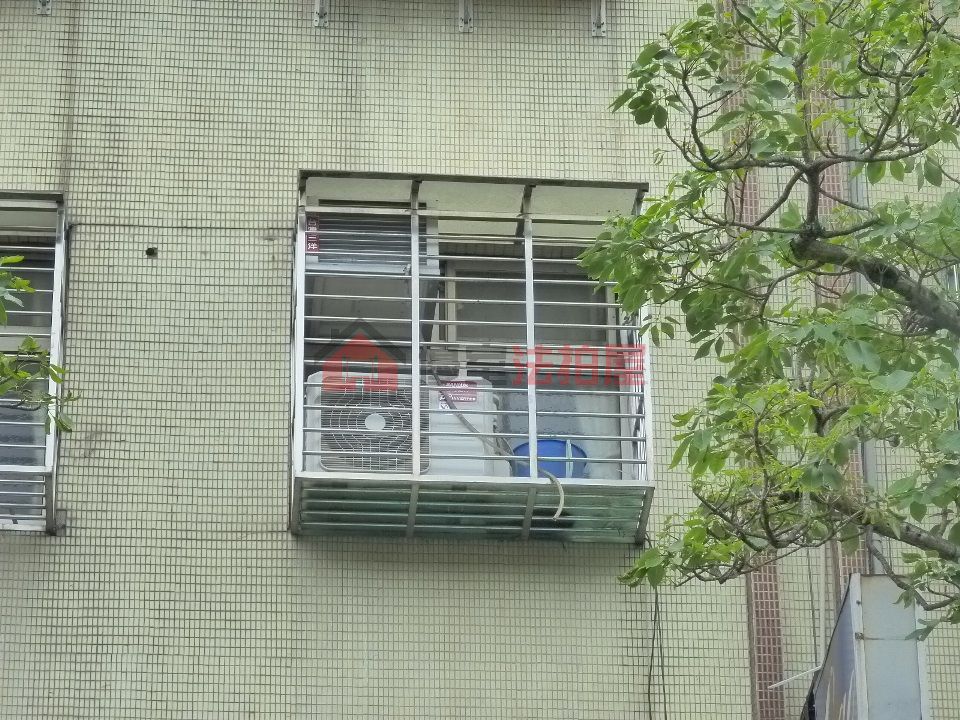 Uhomes