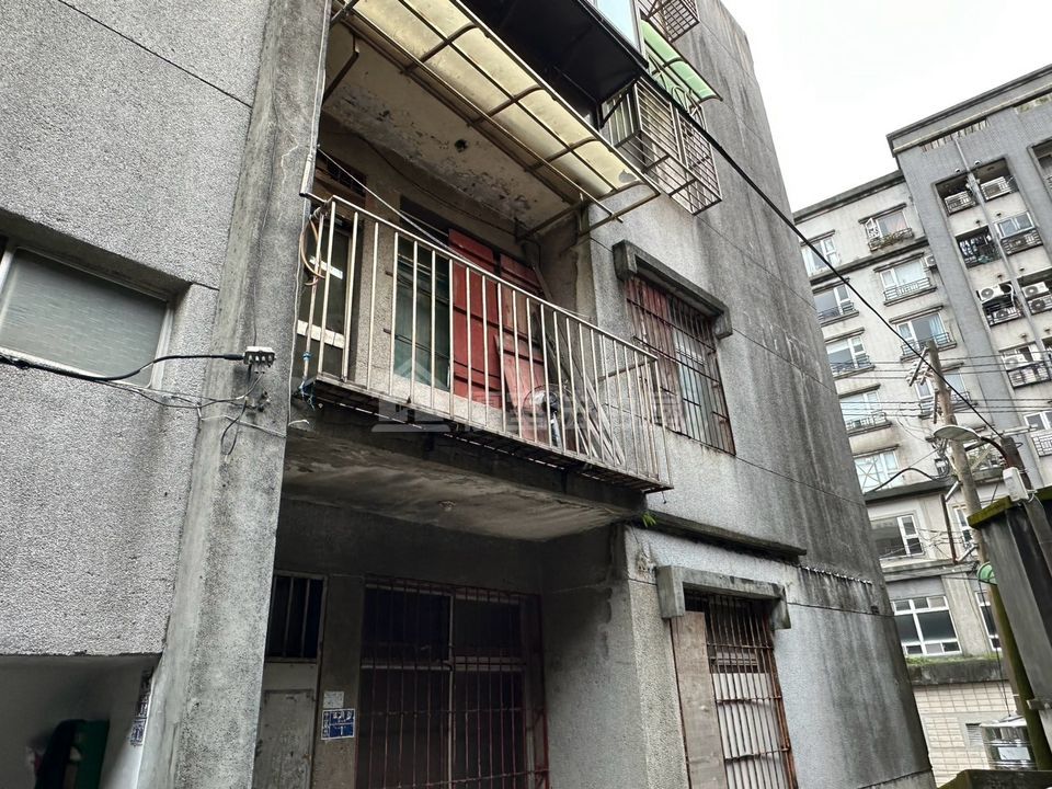 Uhomes