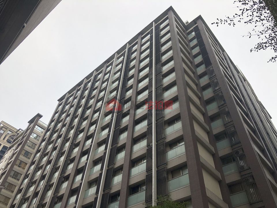 Uhomes