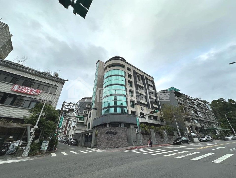 Uhomes