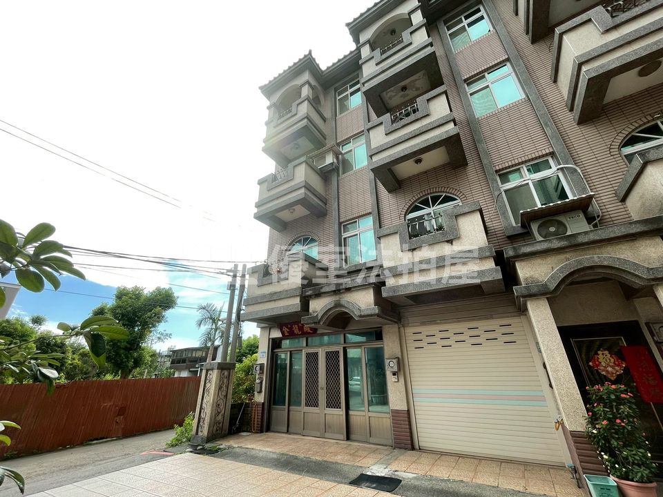 Uhomes