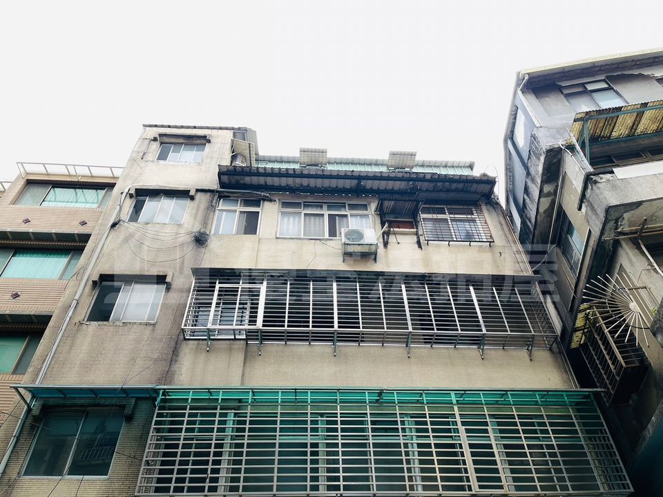 Uhomes