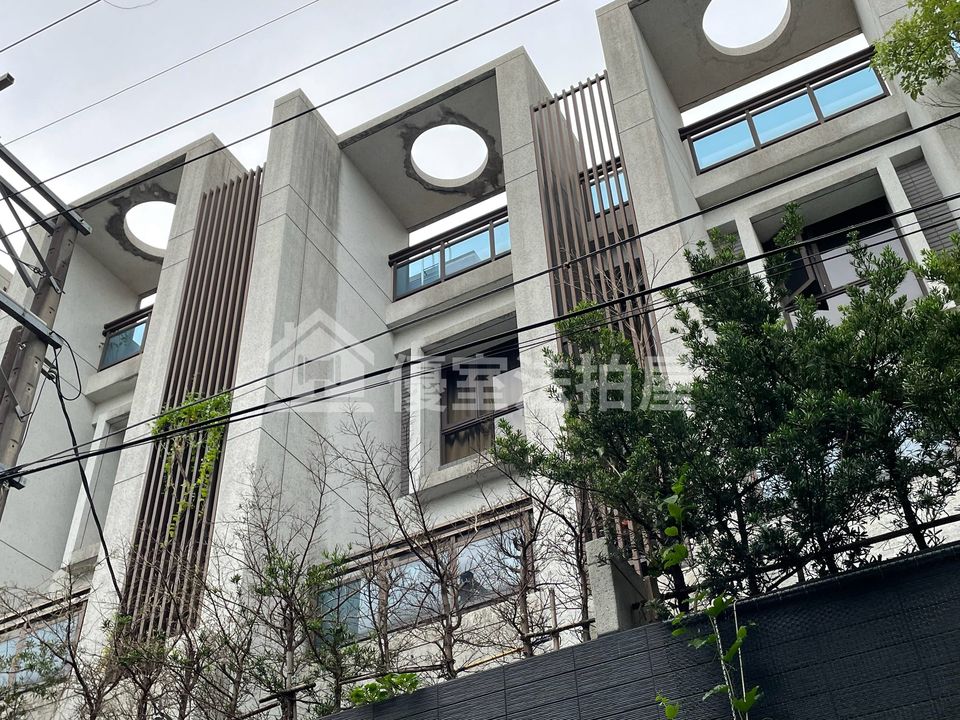 Uhomes
