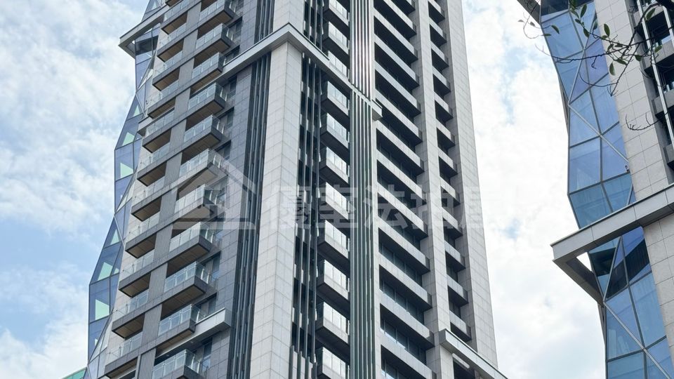 Uhomes