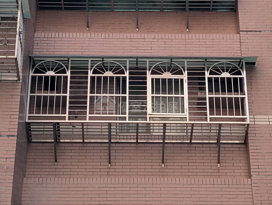 Uhomes