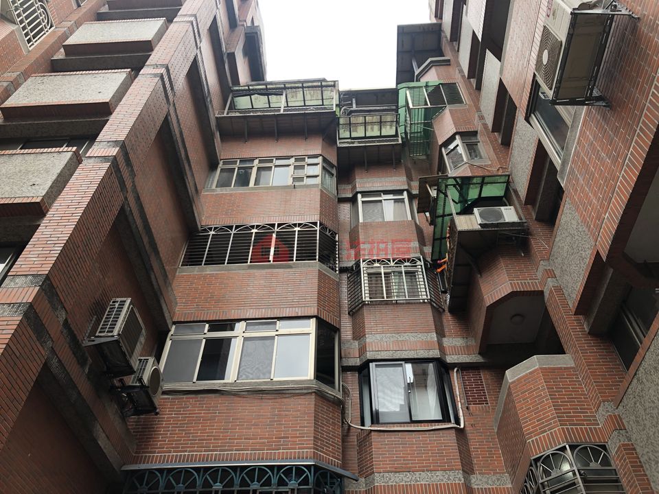 Uhomes