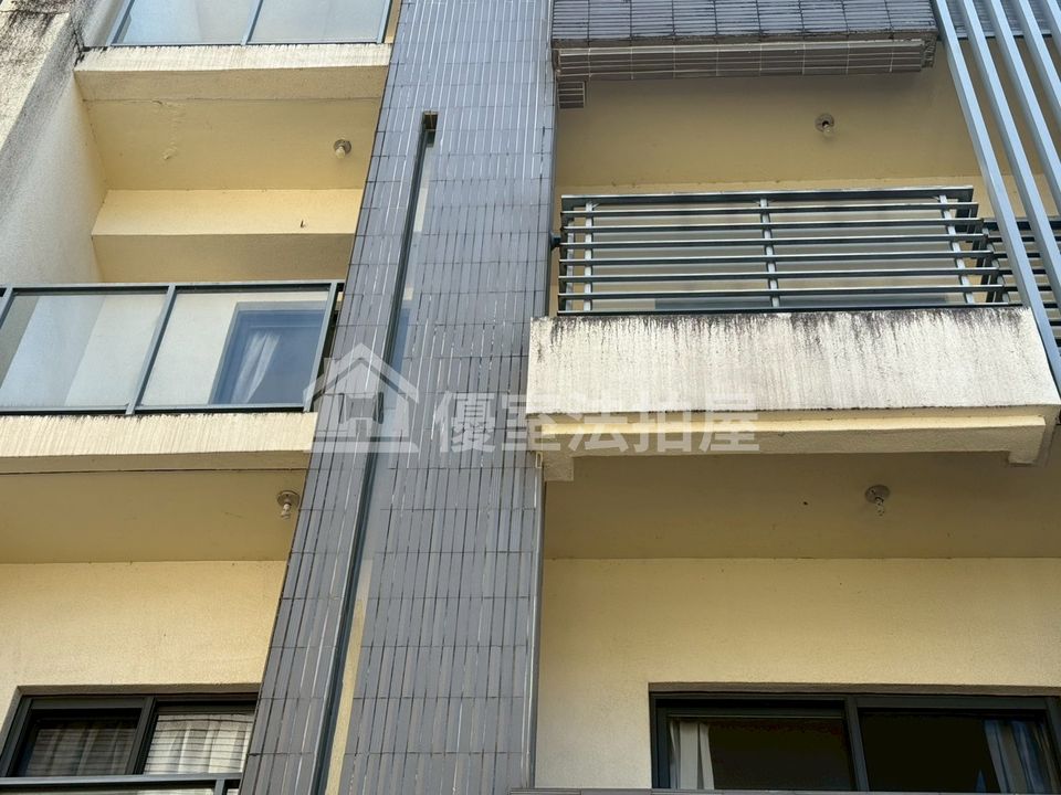 Uhomes