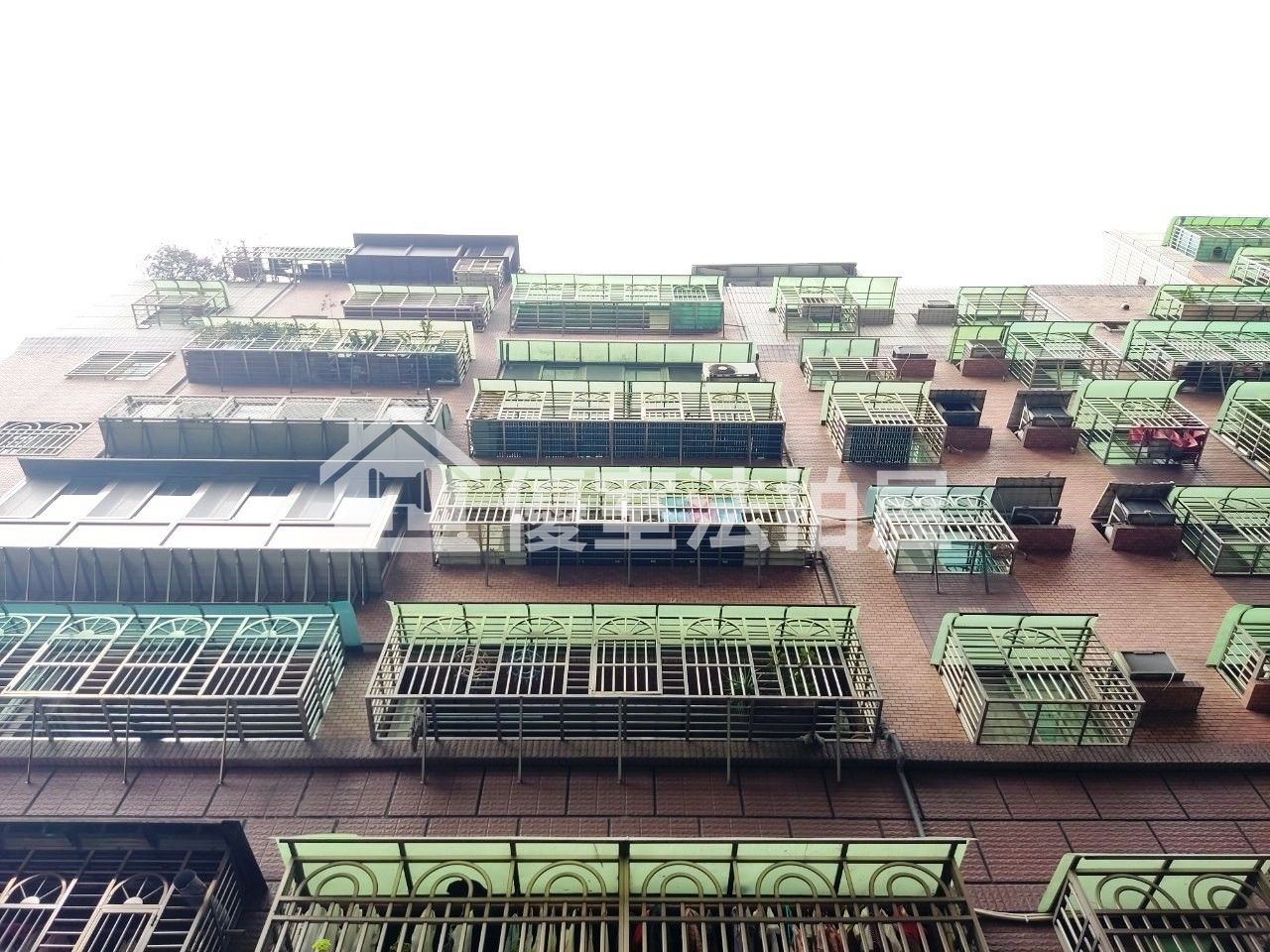 Uhomes