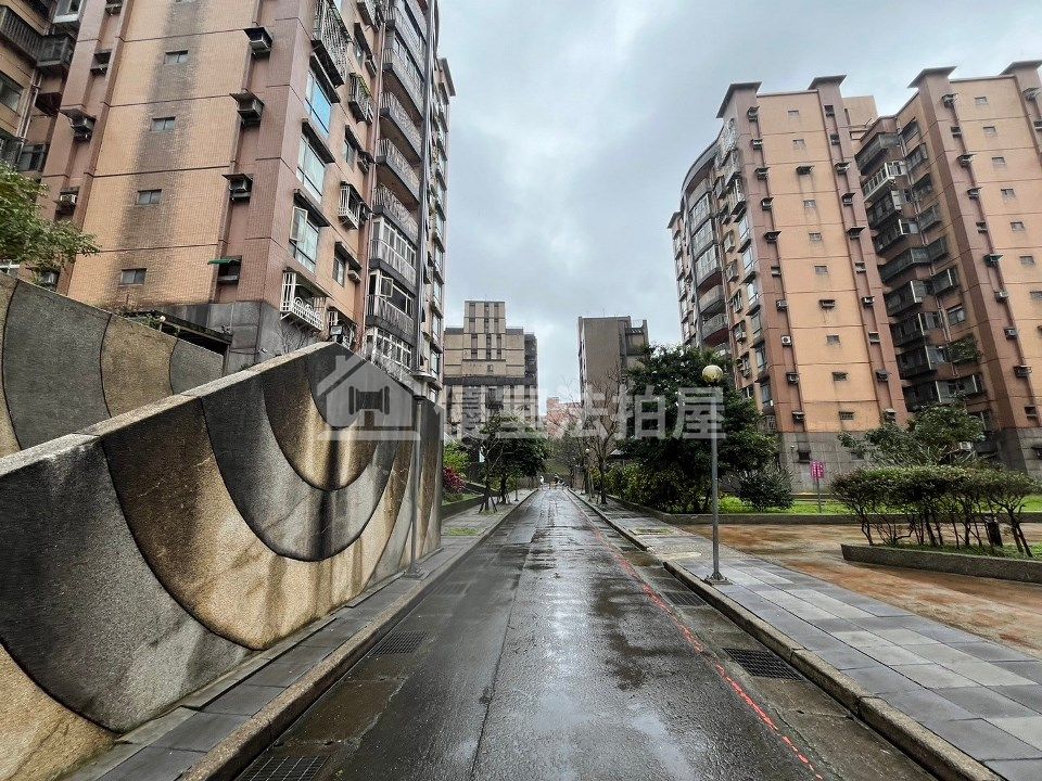 Uhomes