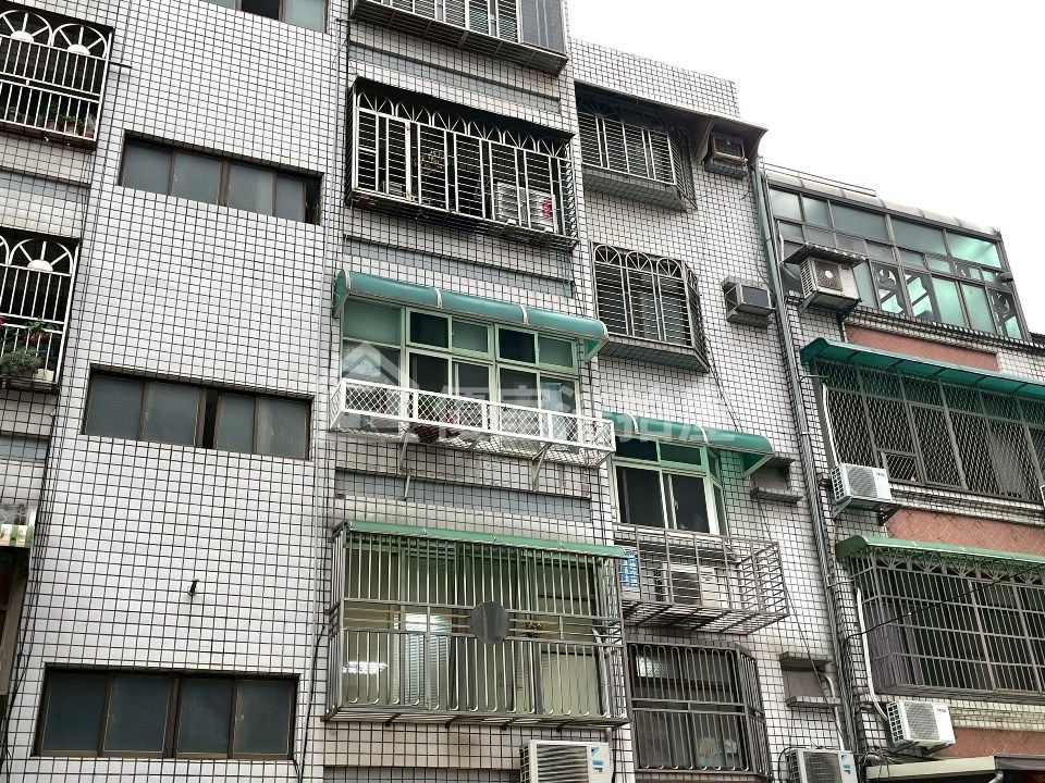 Uhomes