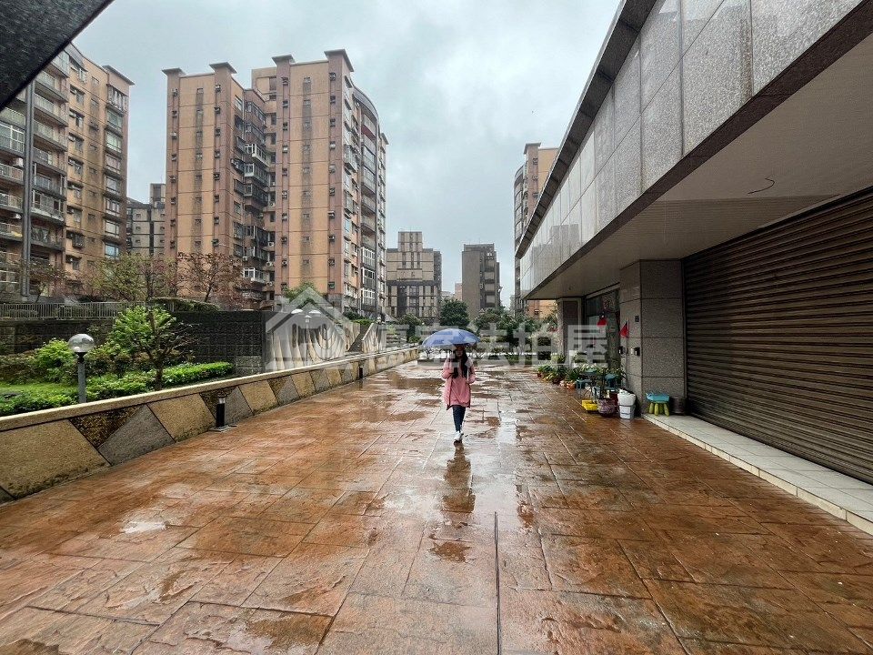 Uhomes
