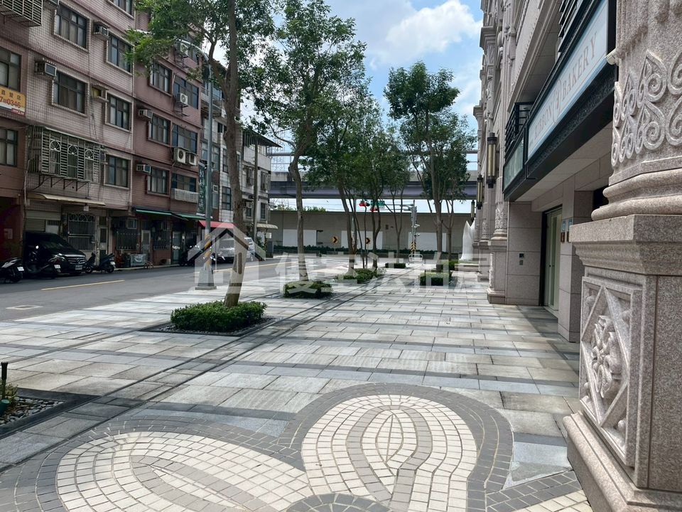 Uhomes