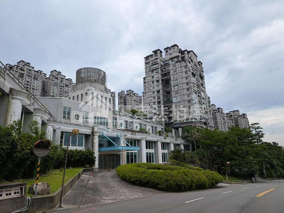 Uhomes