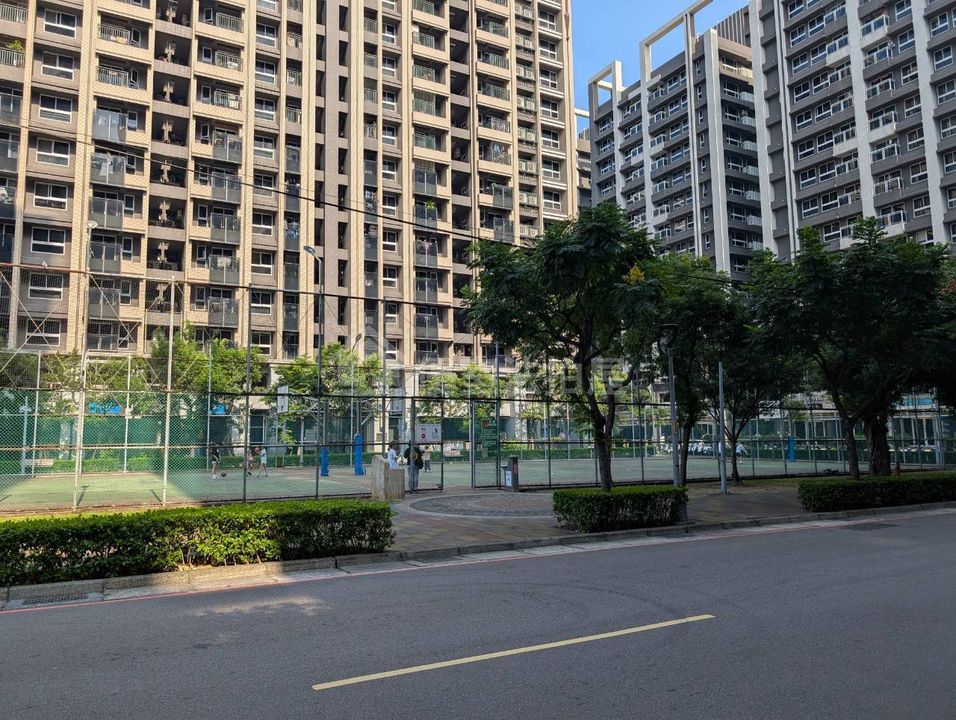 Uhomes