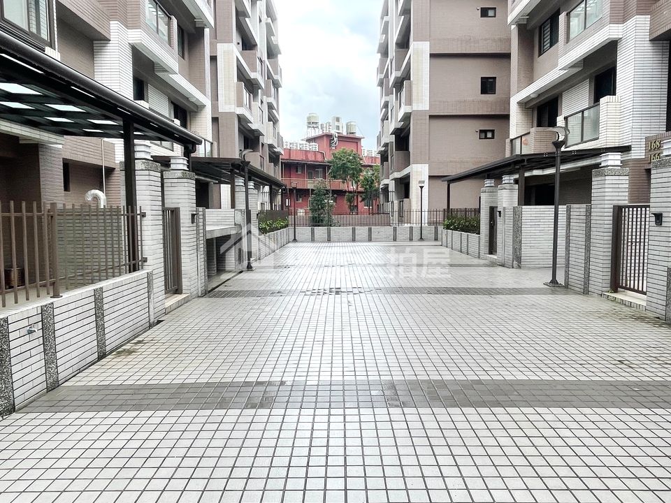 Uhomes