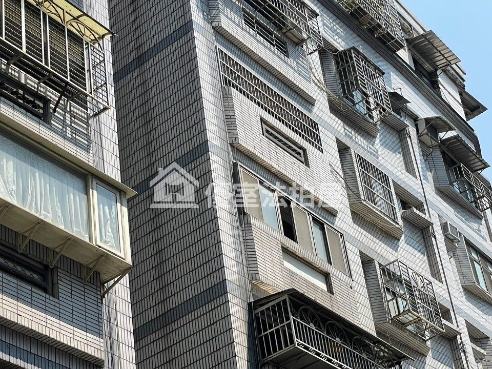 Uhomes