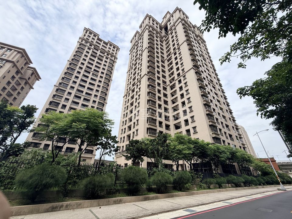 Uhomes
