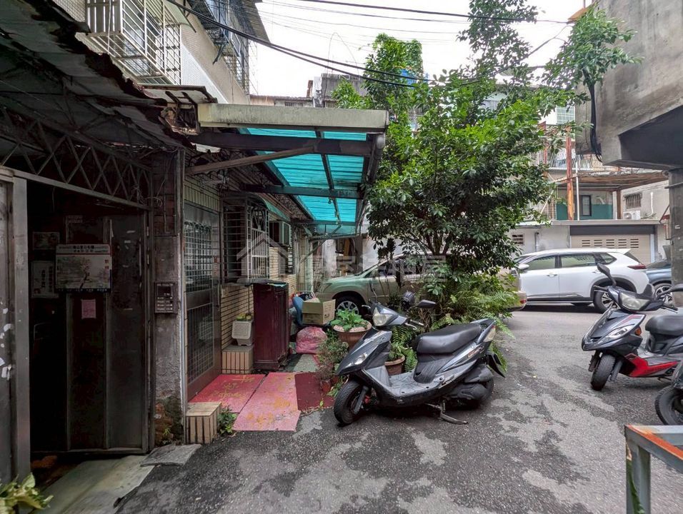 Uhomes