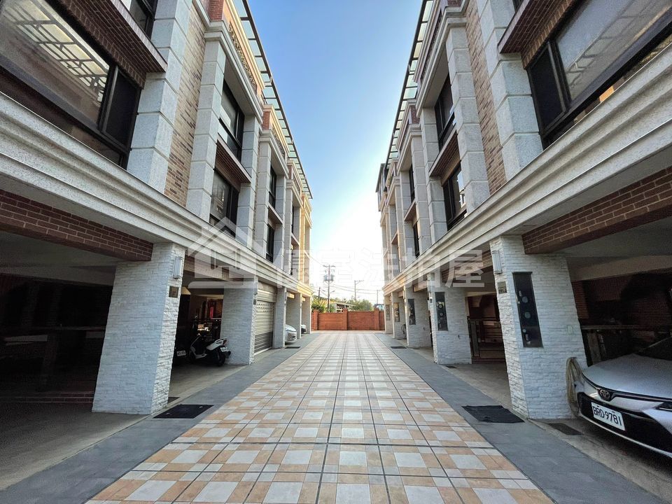 Uhomes