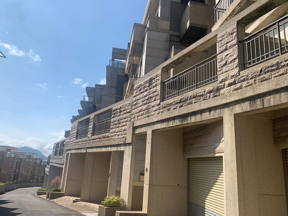 Uhomes