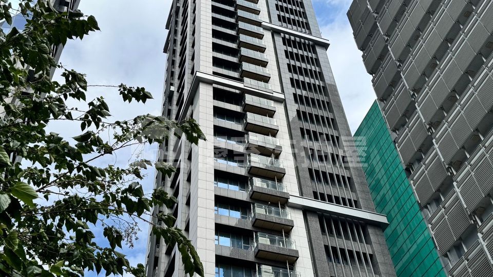 Uhomes