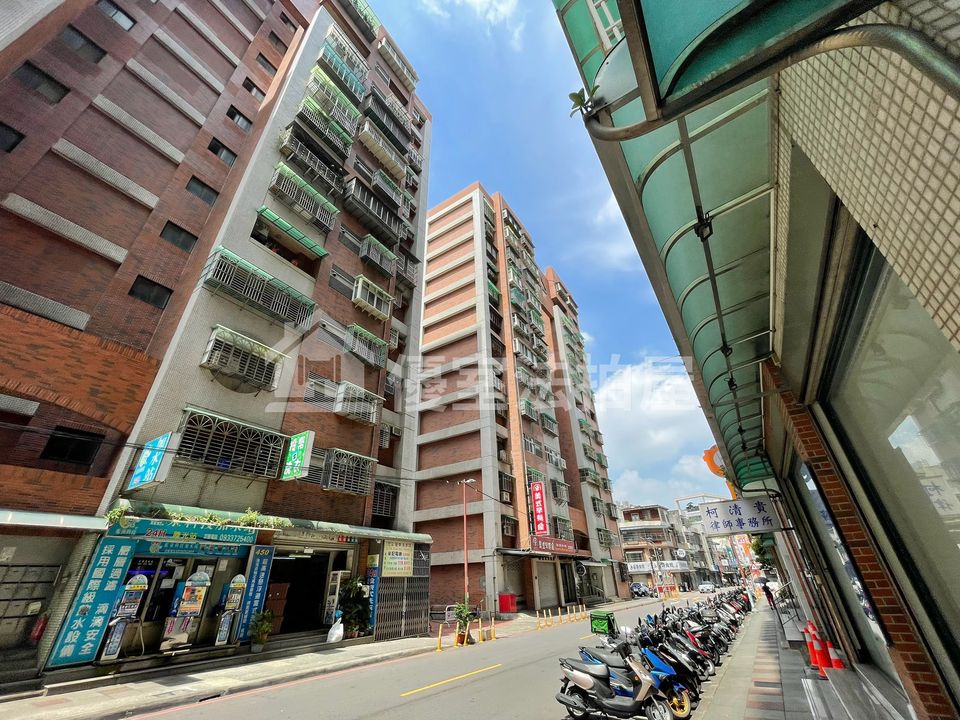 Uhomes