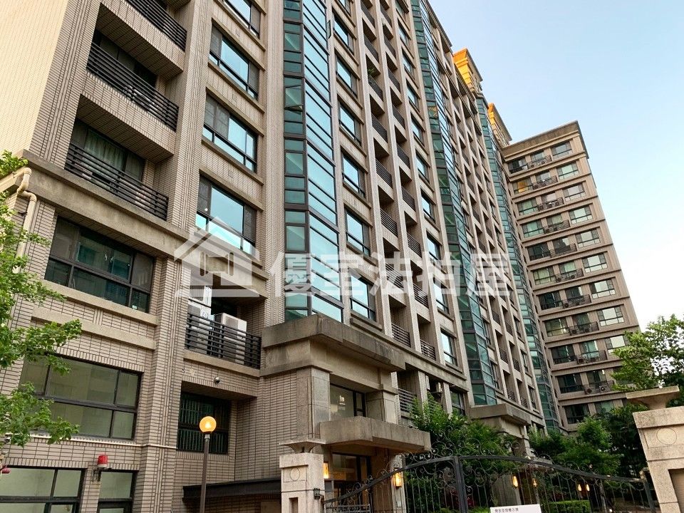 Uhomes