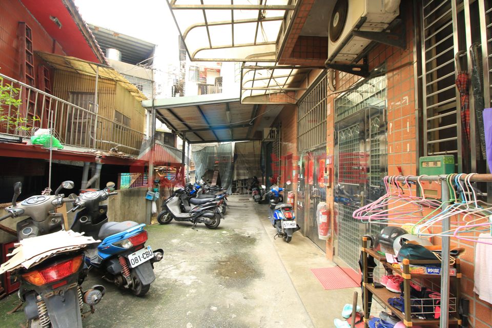 Uhomes
