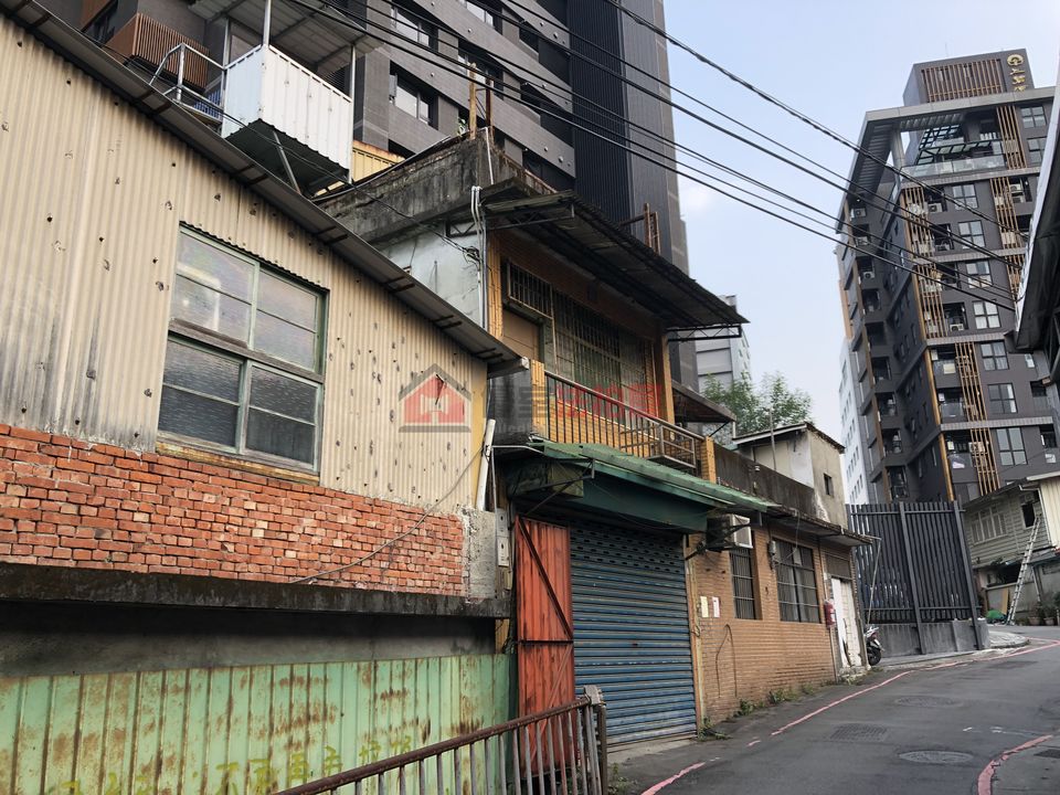 Uhomes