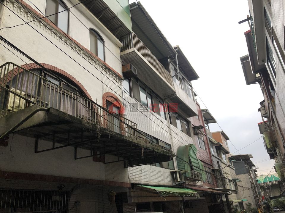 Uhomes