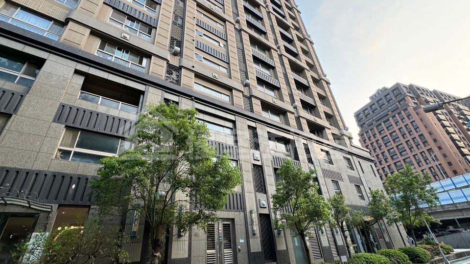 Uhomes